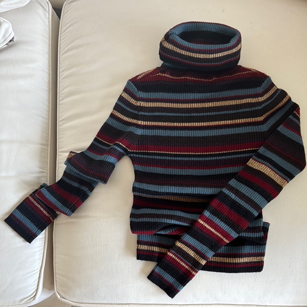 Black and Red Fitted Ribbed Long Sleeve Sweatshirt